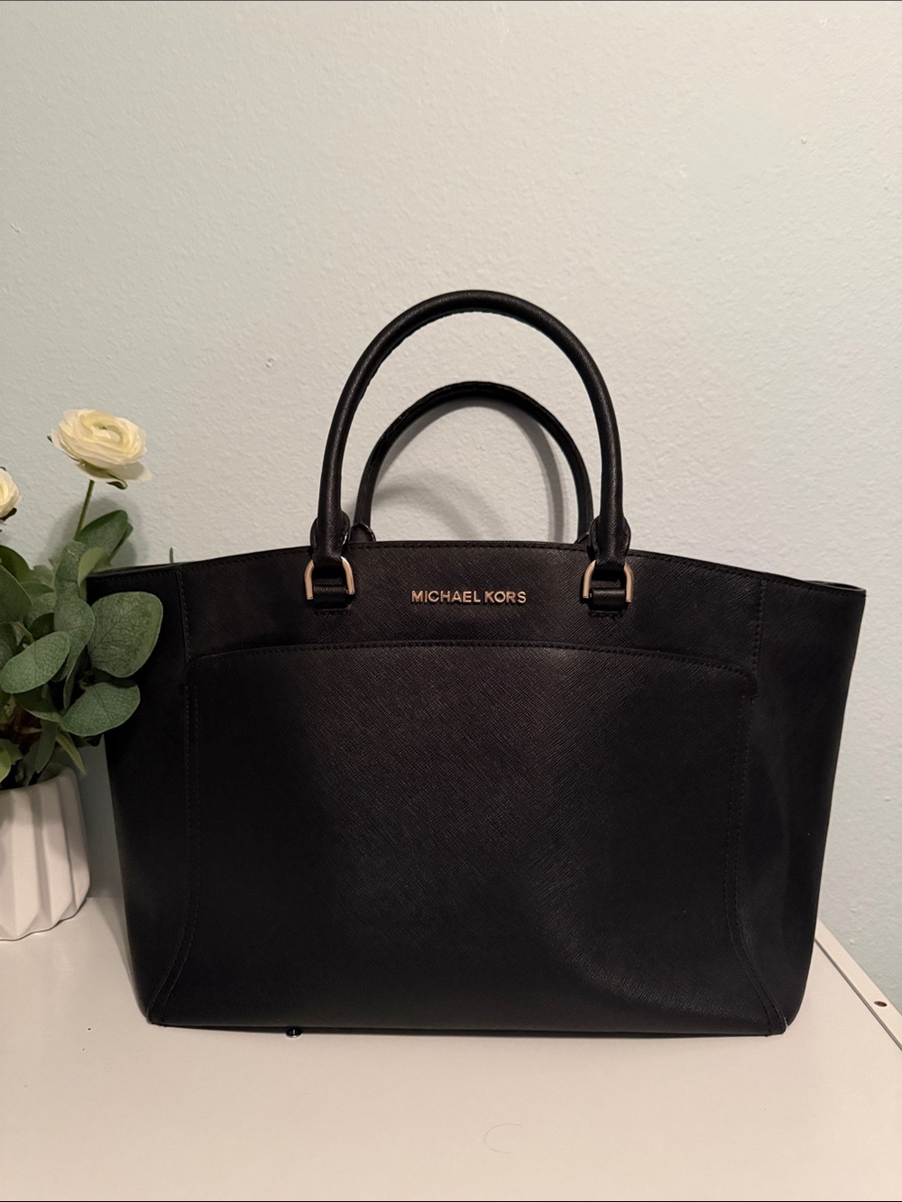 MICHAEL KORS Black Saffiano Leather Tote with Gold Logo